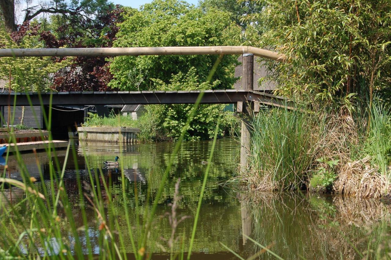 Hotel Bed-On-A-Boat Giethoorn Exterior foto