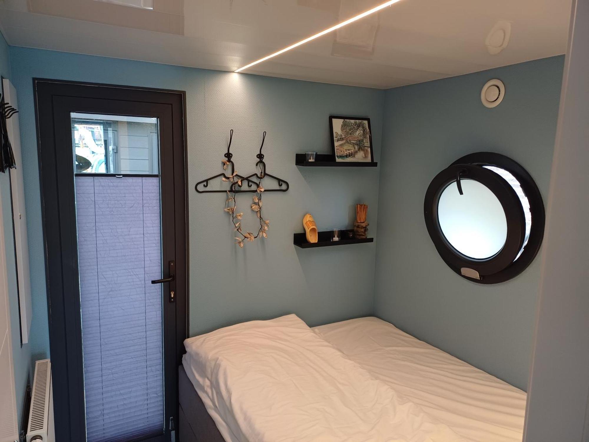 Hotel Bed-On-A-Boat Giethoorn Exterior foto